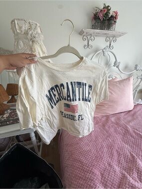 Mercantile Seaside FL Cropped Tee - Cream with Navy & Red Flag